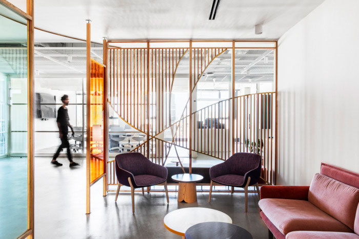 طراحی الگوریتمی پارتیشن اداری