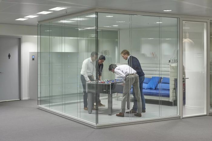 افزایش امنیت و کارایی محل کار با پارتیشن اداری سکوریت