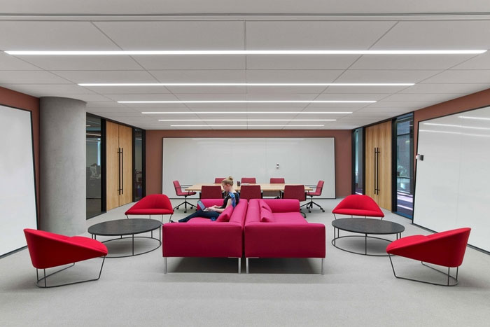 نمونه های اجرای موثر پارتیشن اداری در فضاهای کار