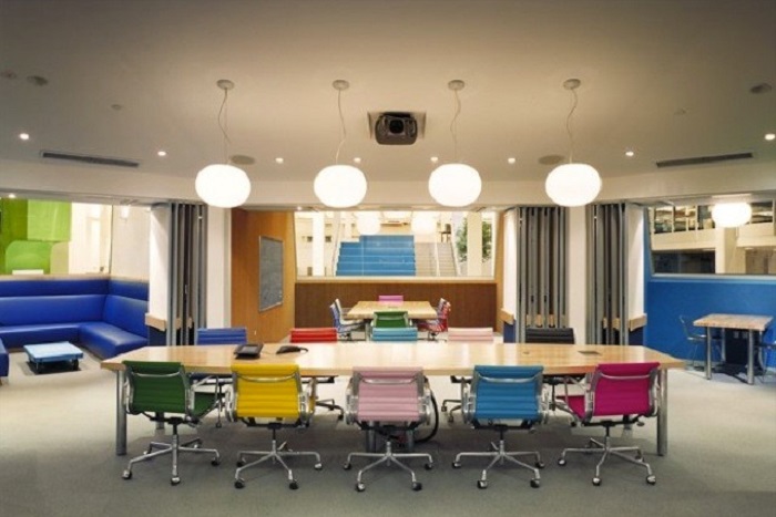 طراحی‌های خلاقانه شرکت های معروف جهان با استفاده از پارتیشن اداری