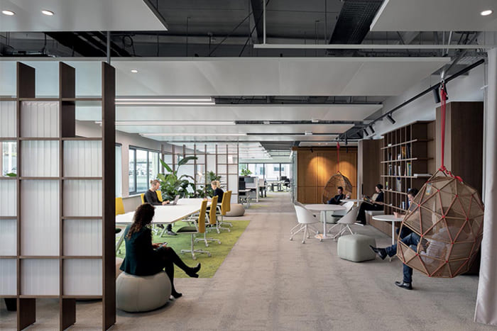 ترند های دیزاین دفاتر با پارتیشن اداری مدرن در سال 2022