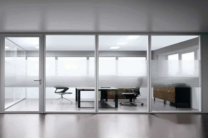 یک پارتیشن اداری خوب شامل چه ویژگی هایی است؟