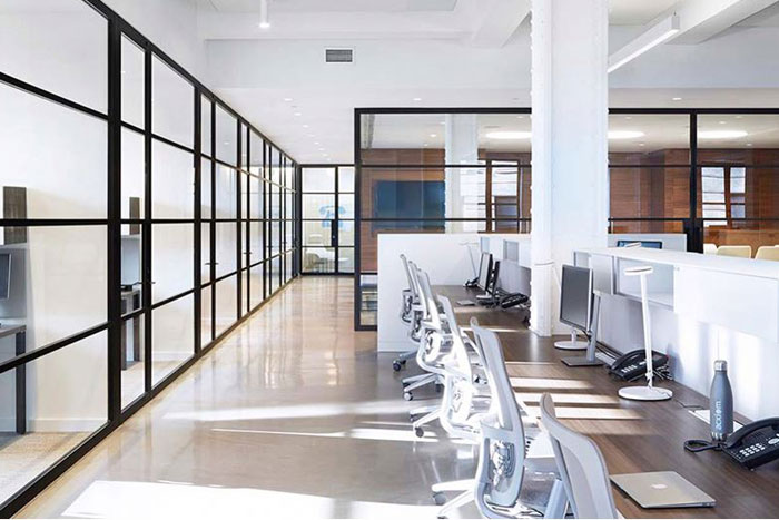 چگونه با استفاده از پارتیشن اداری یک محیط مناسب برای یک تجارت رو به رشد بسازیم؟